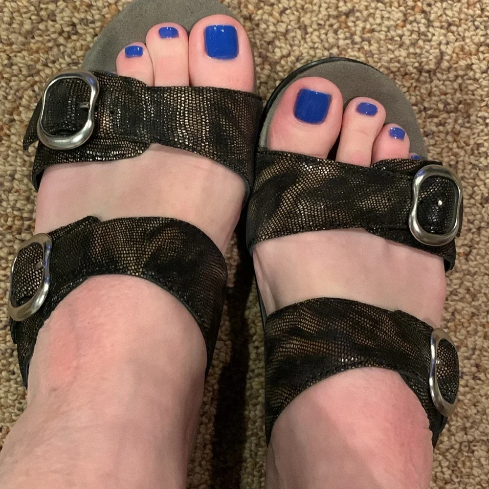 Dansko Sophie animal print Shimmer Leather Slide Wedge platform Sandal EU 39 8.5